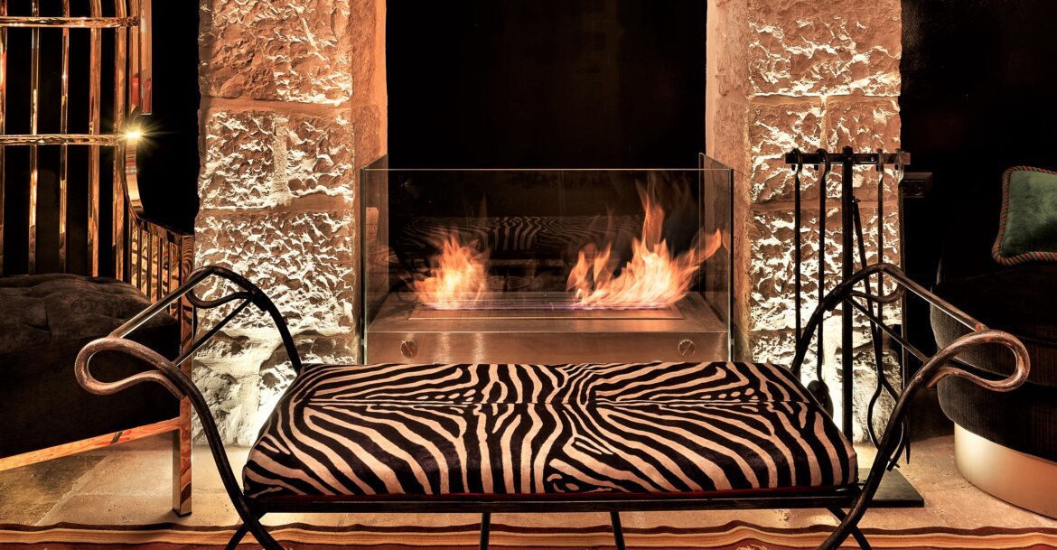 Igloo XL7 Design Fireplace por EcoSmart Fire.jpg