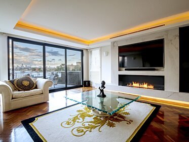 Private Residence - Built-in fireplaces
