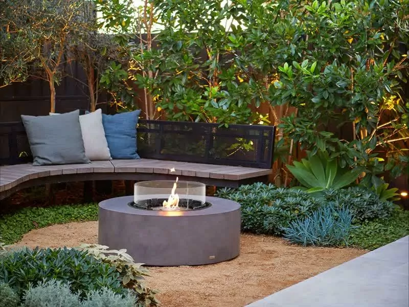 Ark 40: Curvaceous Fire Pit Table | EcoSmart Fire